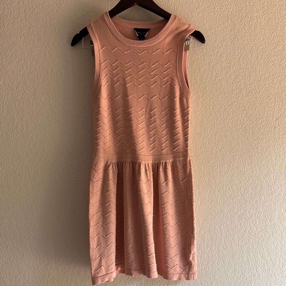 Romeo & Juliet Couture Pink Ribbed Sheath Mini Dress - Picture 1 of 5